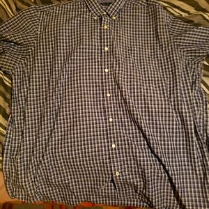 Short sleeve button down dress shirt